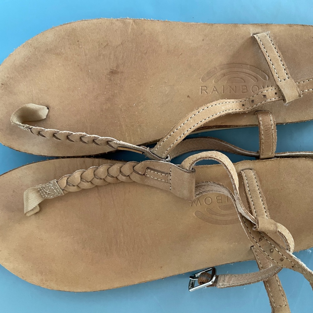 Rainbow Sandals like new
